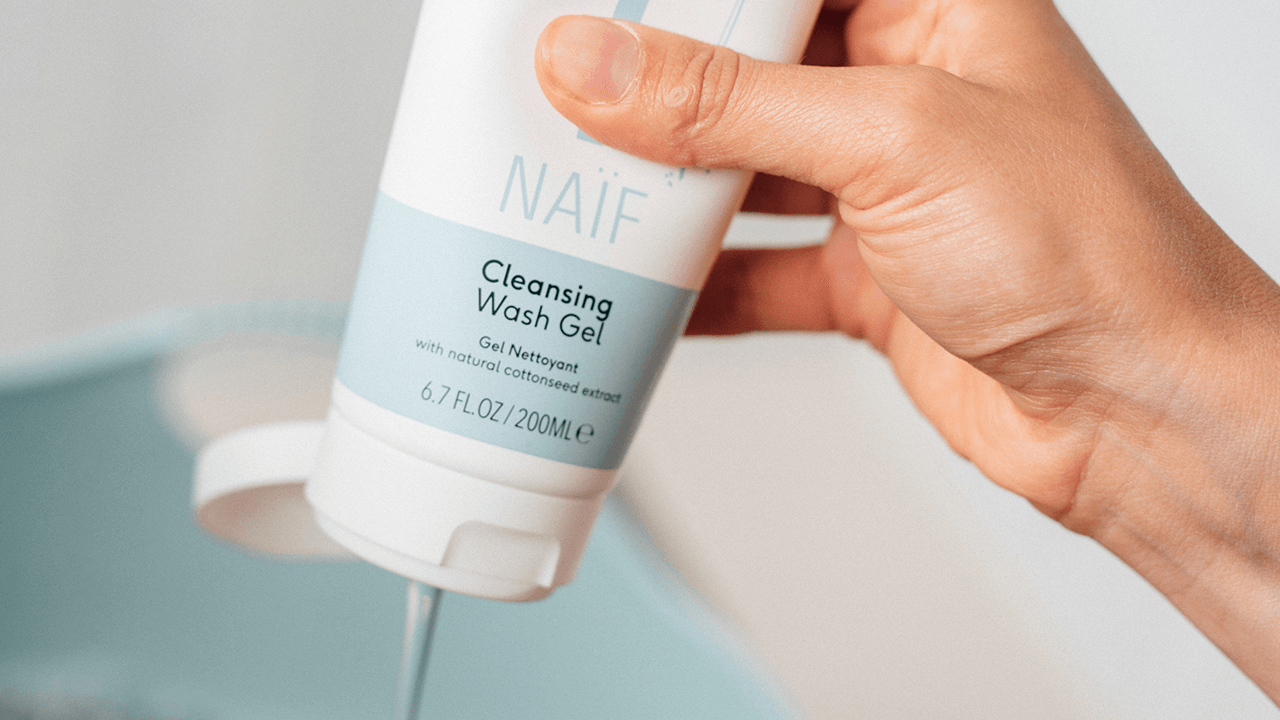 Natuurlijke babyverzorging: wat je echt nodig hebt voor de huid van je baby