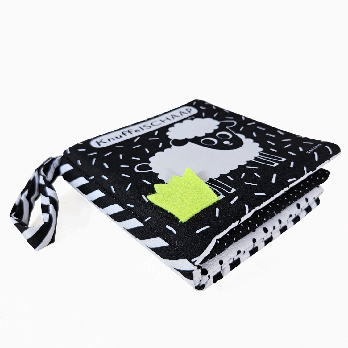 constrastboekje met knuffelschaap voor baby