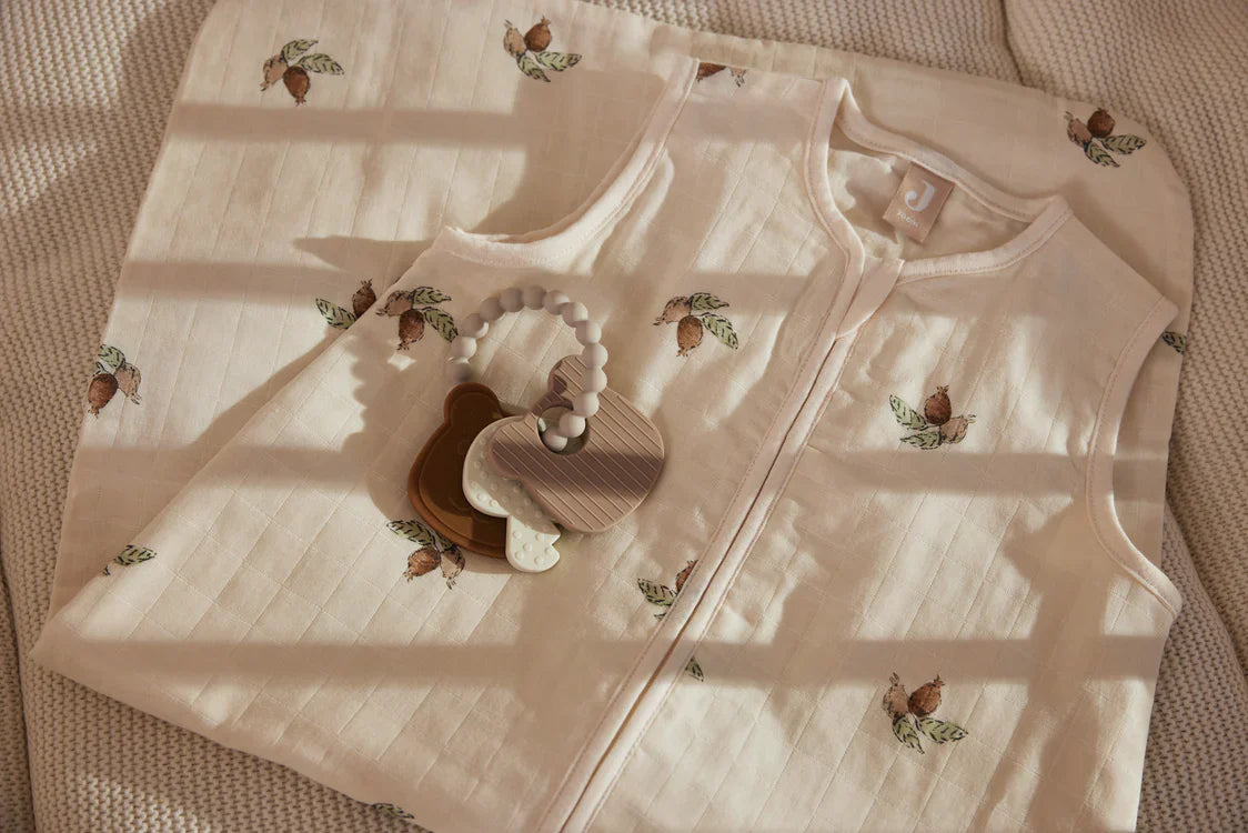 Bijtring van jollein in sfeerbeeld 