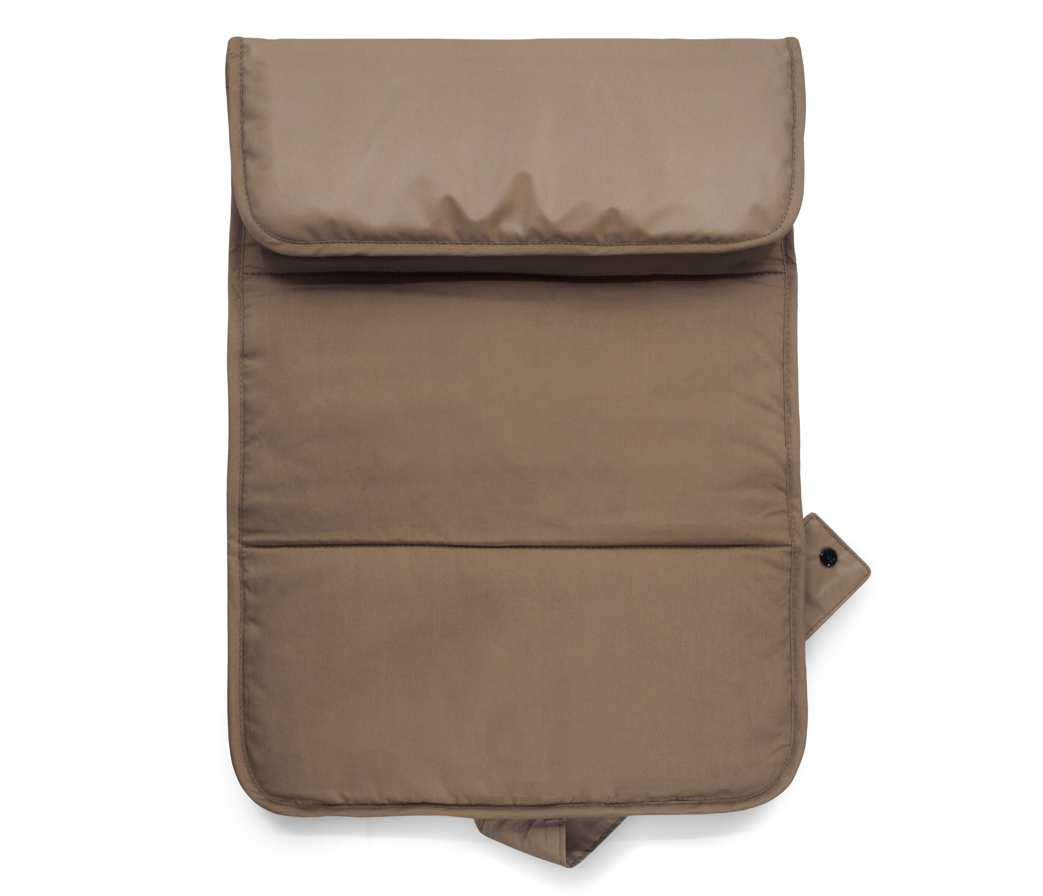 KipKep Napper Combi Set Coffee opengeklapt, met matje en etui zichtbaar