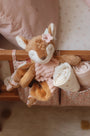 Little Dutch knuffeldoekje hert met speelse labels en handige speenlus