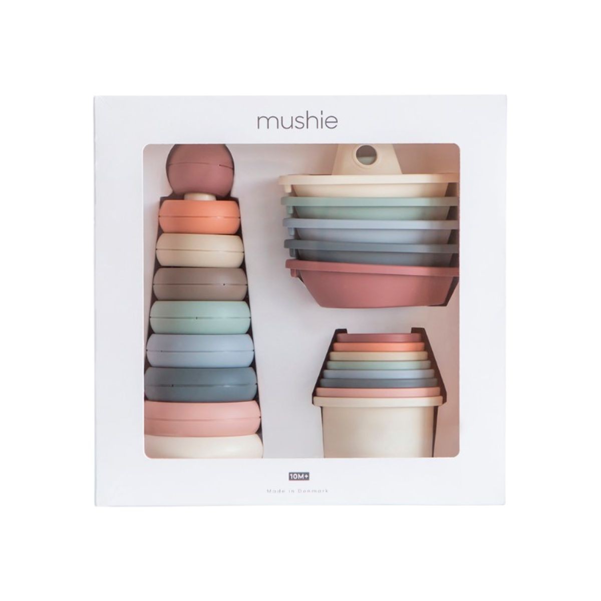 mushie giftbox met badbootjes, ringtoren en stapelbekers