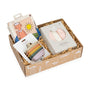 Baby cadeaubox Tub Tales met hydrofiele doeken, badkleurboek en Mushie badbootjes